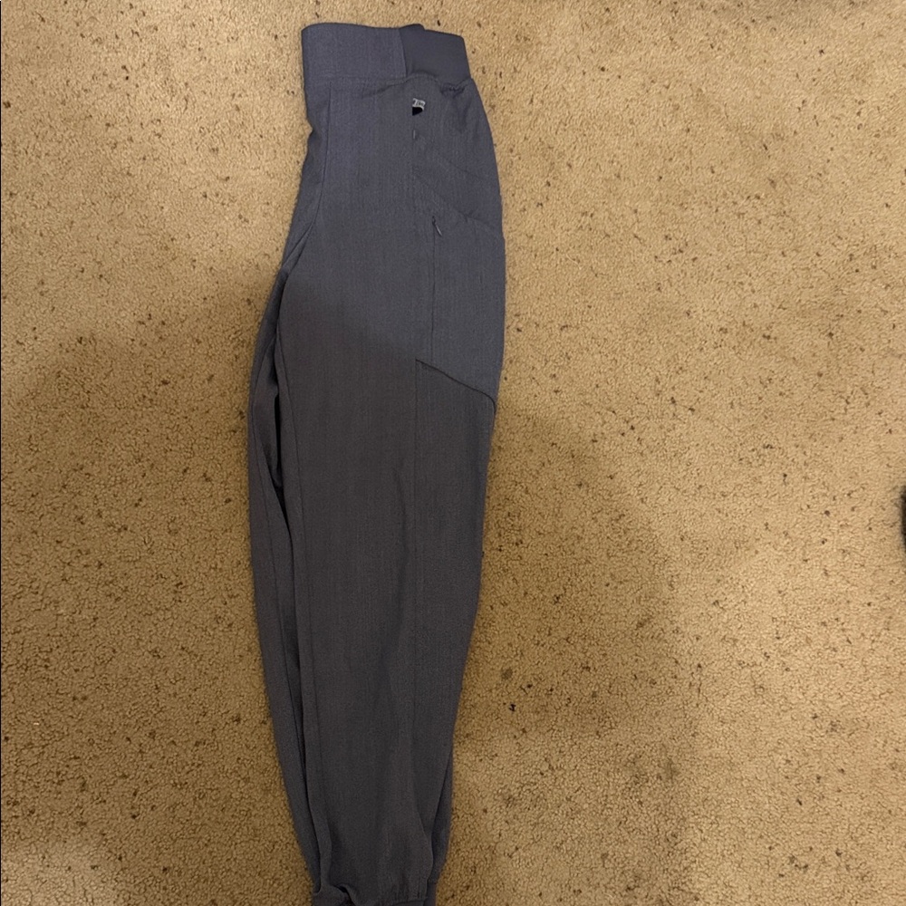 Stylish Charcoal Cargo Scrub Pants for Women